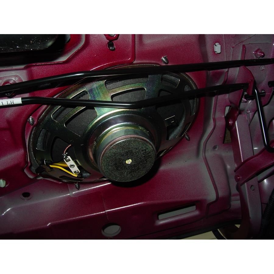 2006 Hyundai Accent Rear deck speaker