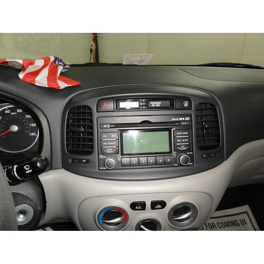 2007 Hyundai Accent Factory Radio