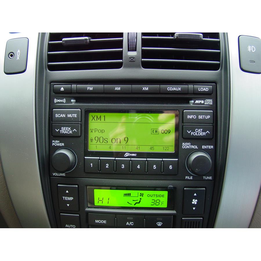 2009 Hyundai Tucson Factory Radio