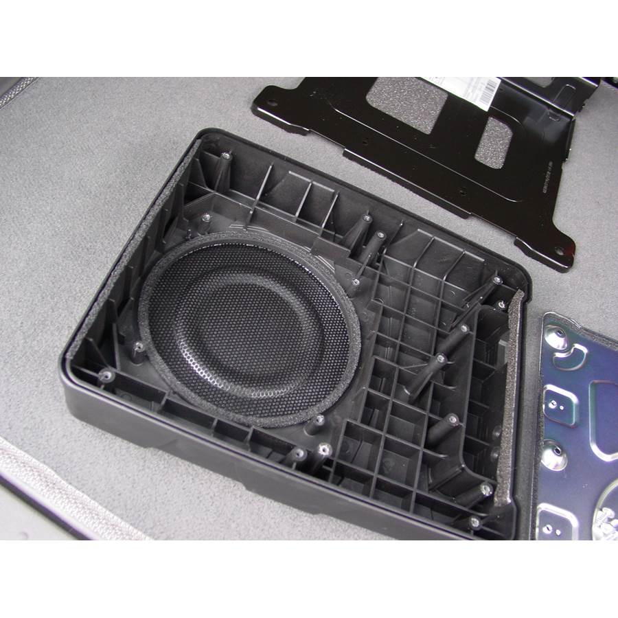 2007 Hyundai Tucson Under front seat speaker removed