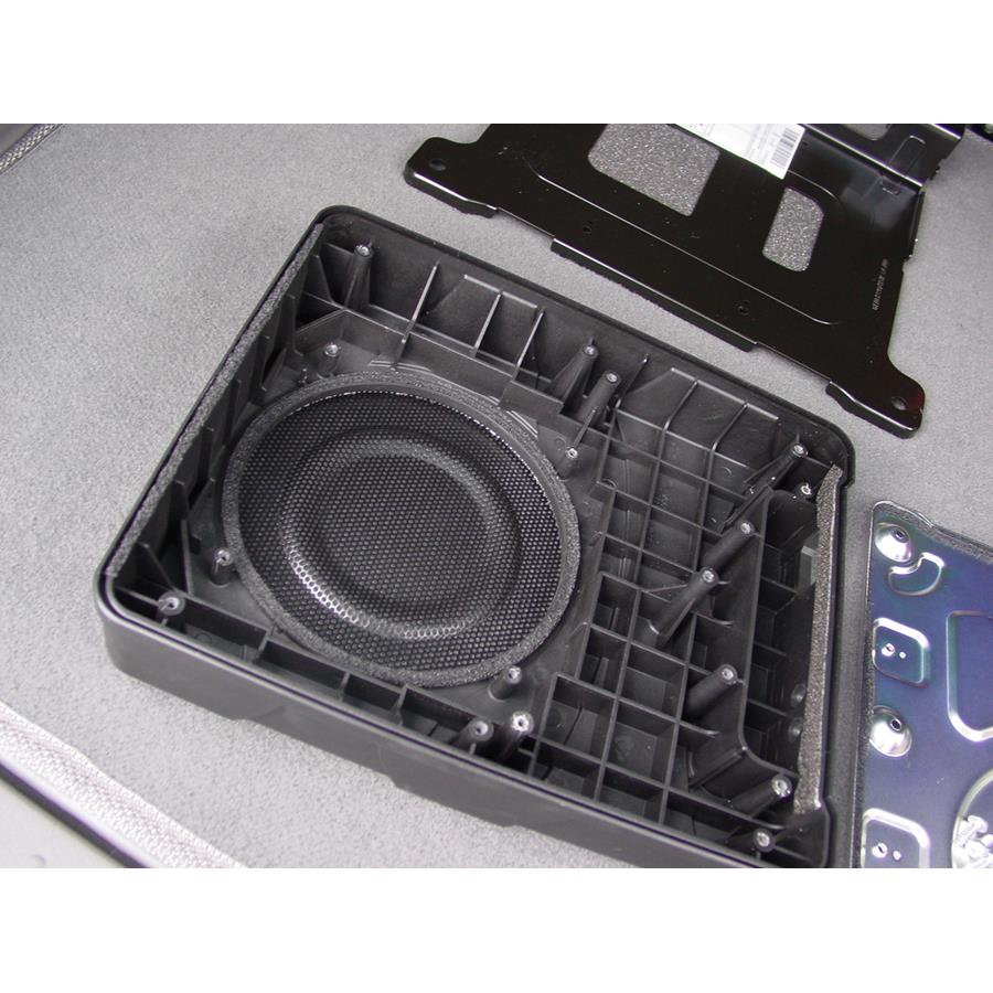 2009 Hyundai Tucson Under front seat speaker removed