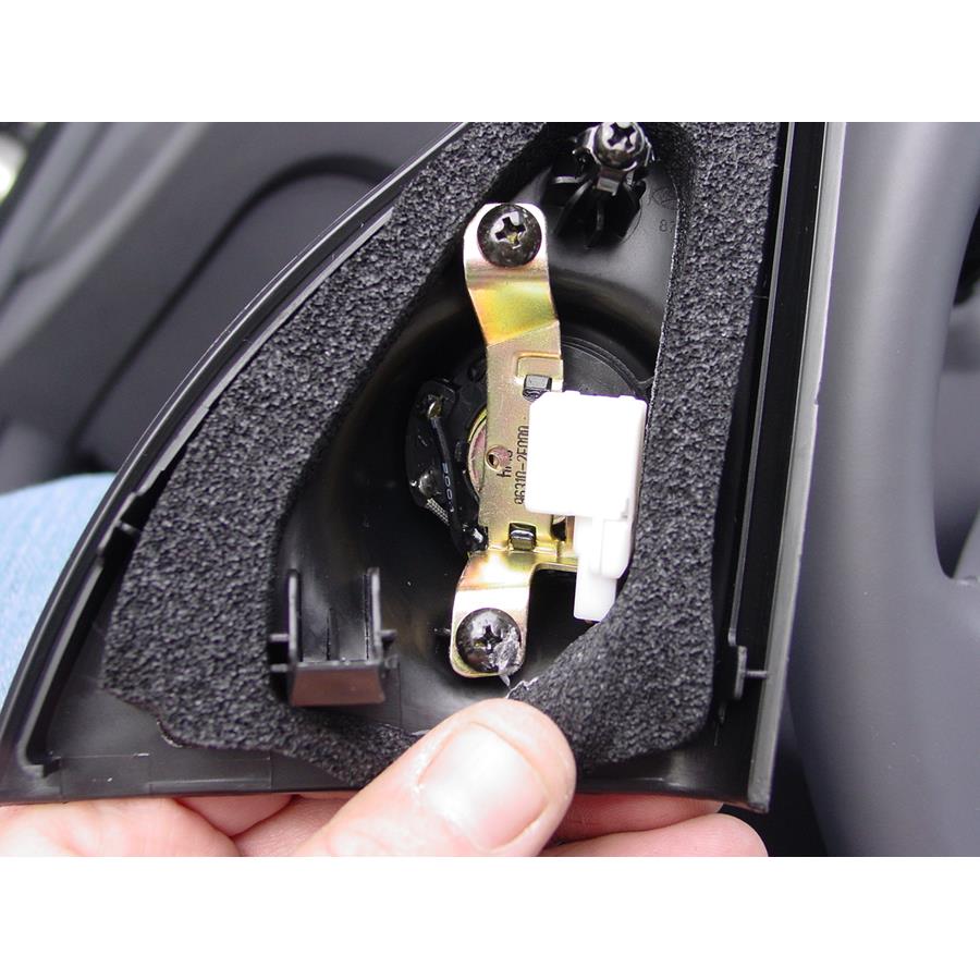 2009 Hyundai Tucson Front door tweeter