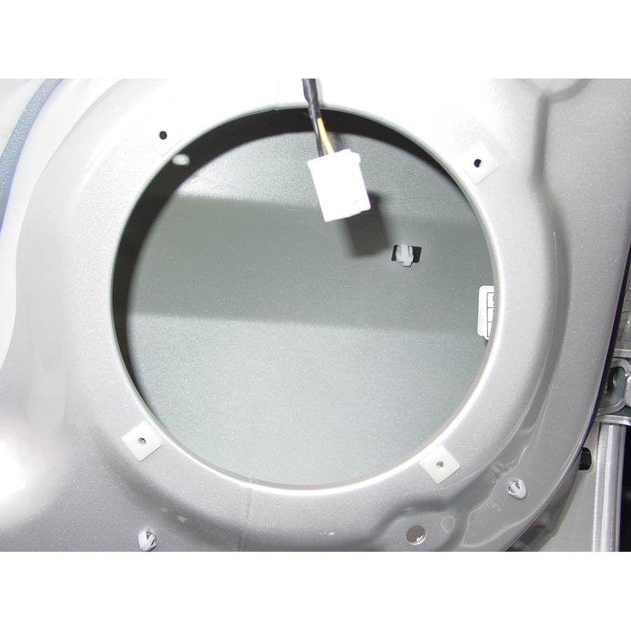 2007 Hyundai Tucson Rear door speaker removed