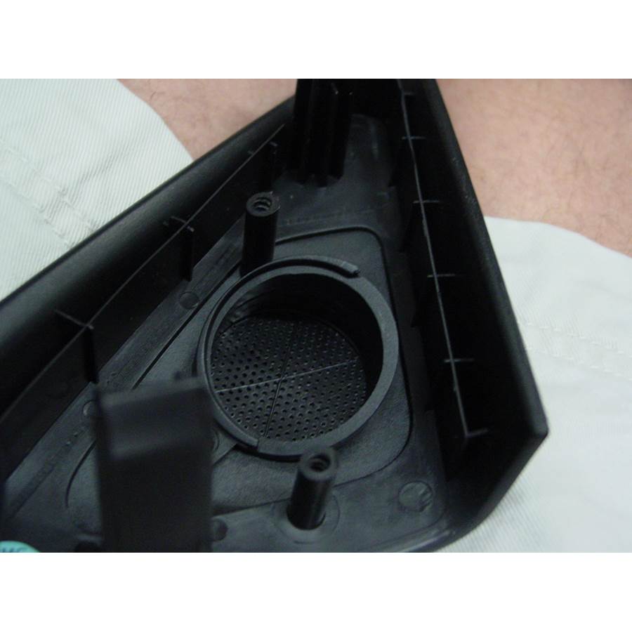 2009 Hyundai Sonata Front door tweeter removed