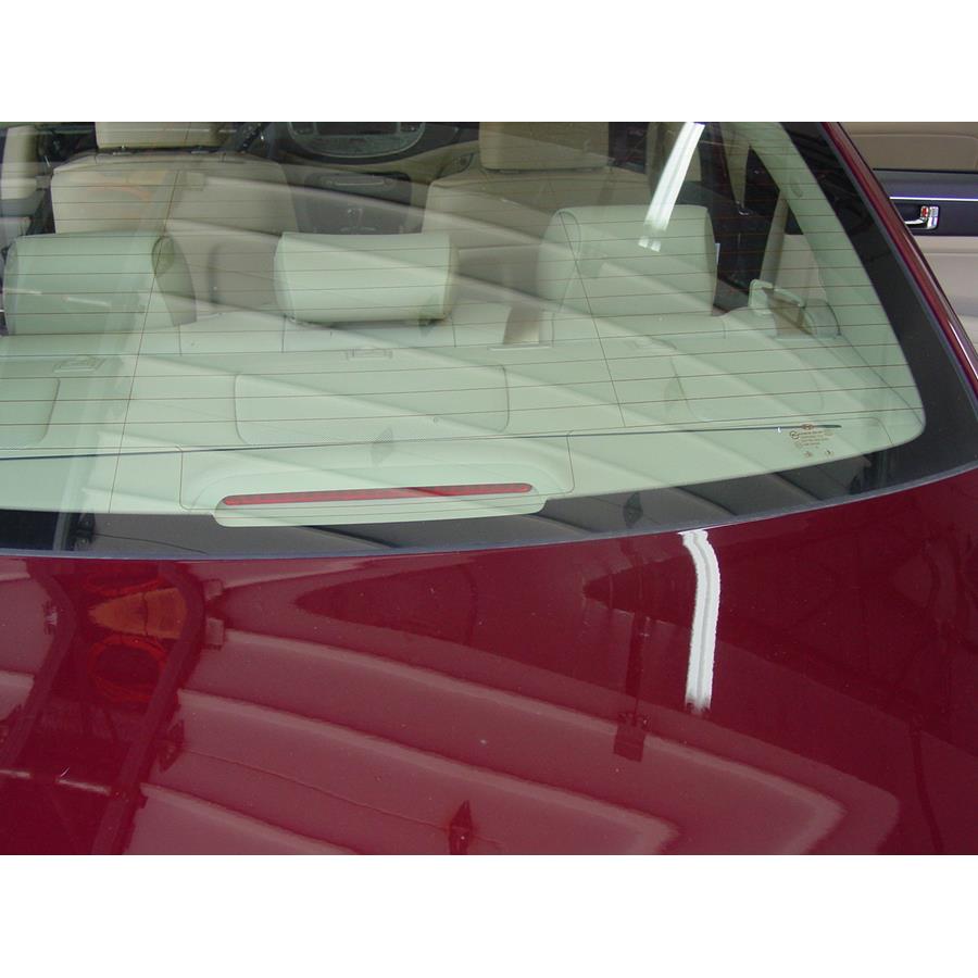 2009 Hyundai Genesis Rear deck speaker location