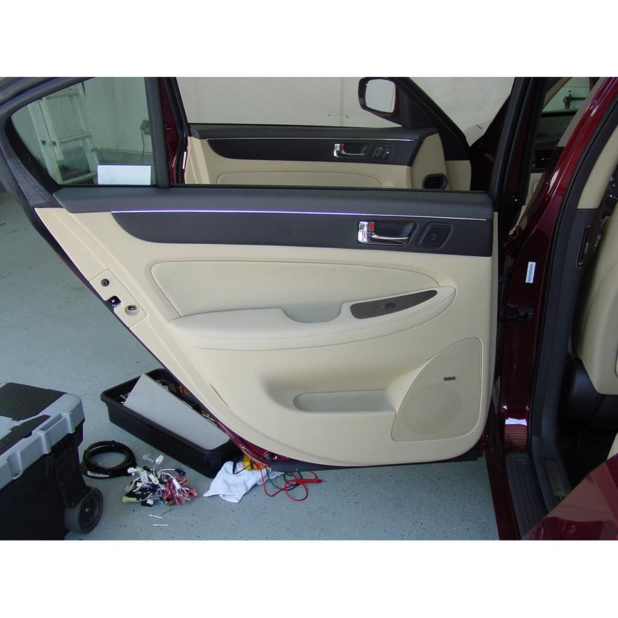 2010 Hyundai Genesis Rear door speaker location