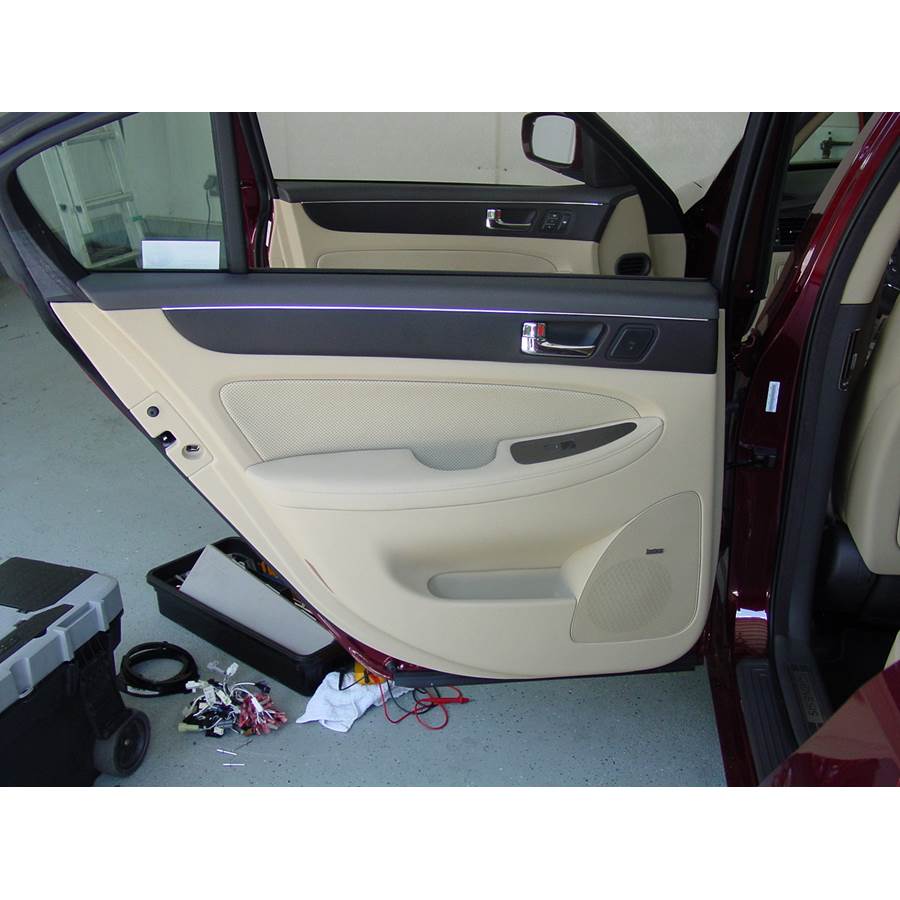 2012 Hyundai Genesis Rear door speaker location