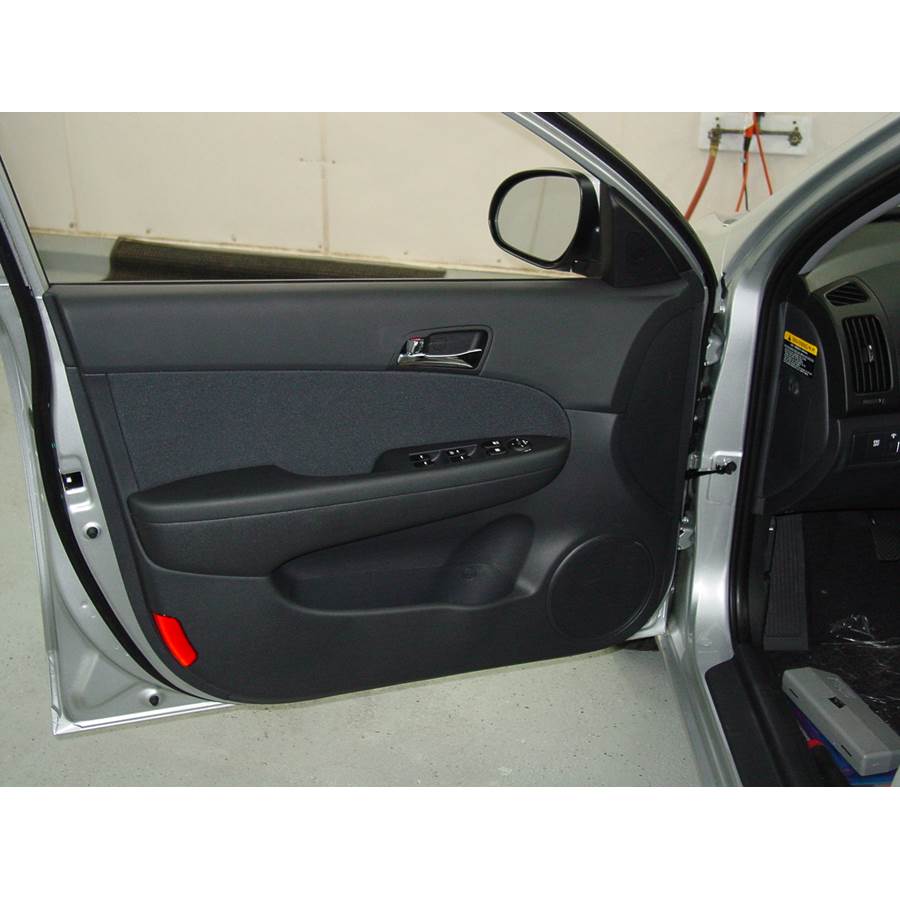 2010 Hyundai Elantra Touring Front door speaker location