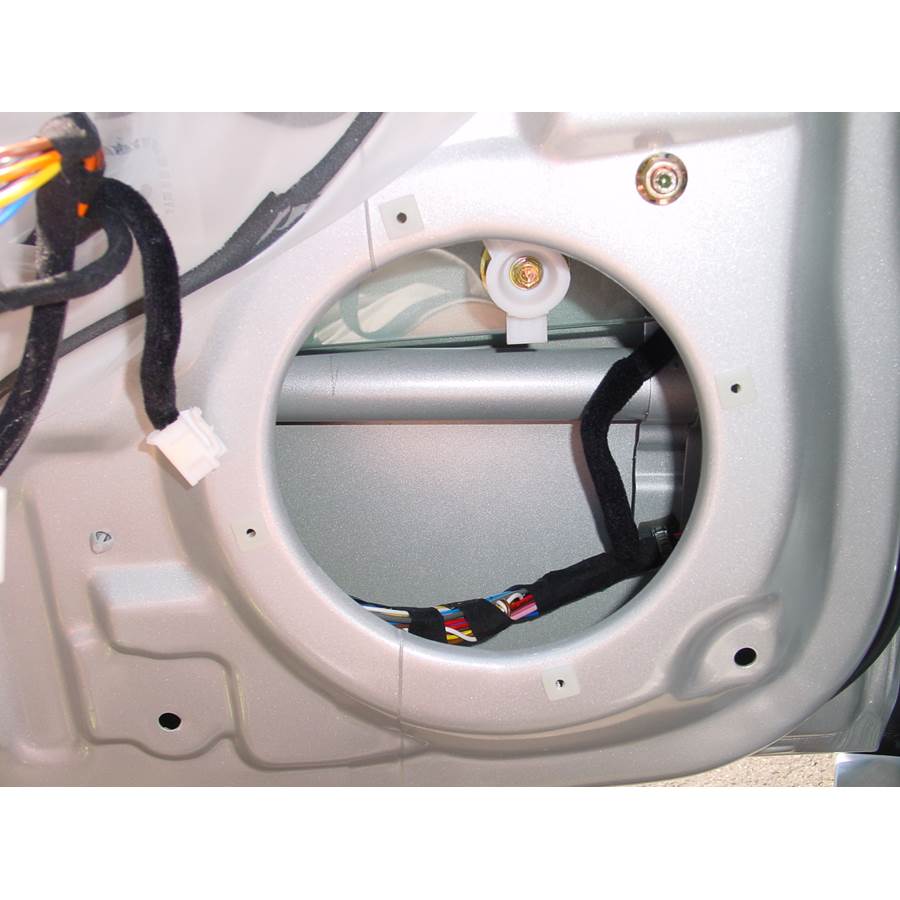 2005 Hyundai Tiburon Front door woofer removed