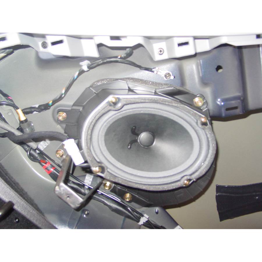 2006 Hyundai Tiburon Rear side panel speaker
