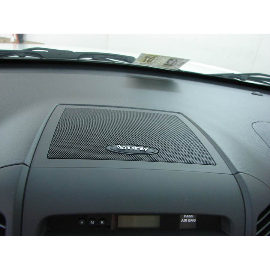 2009 Hyundai Santa Fe Center dash speaker location