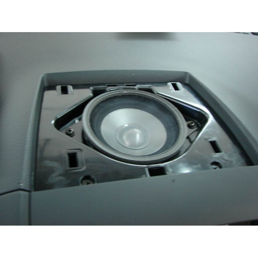 2009 Hyundai Santa Fe Center dash speaker