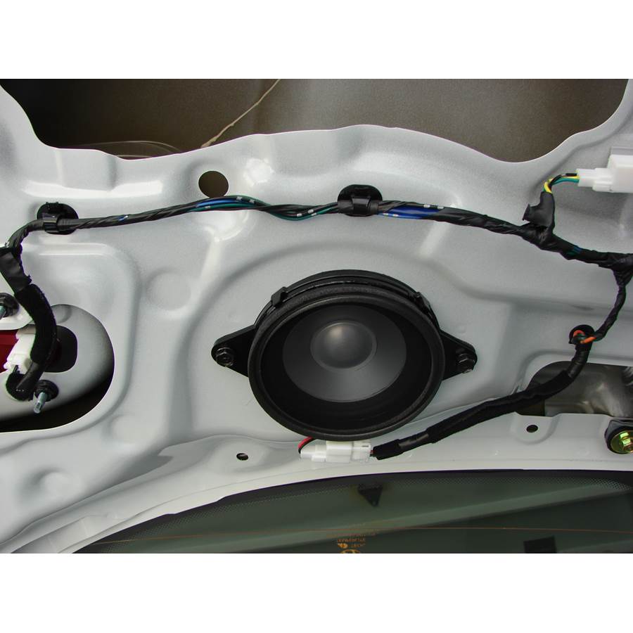 2007 Hyundai Santa Fe Tail door speaker