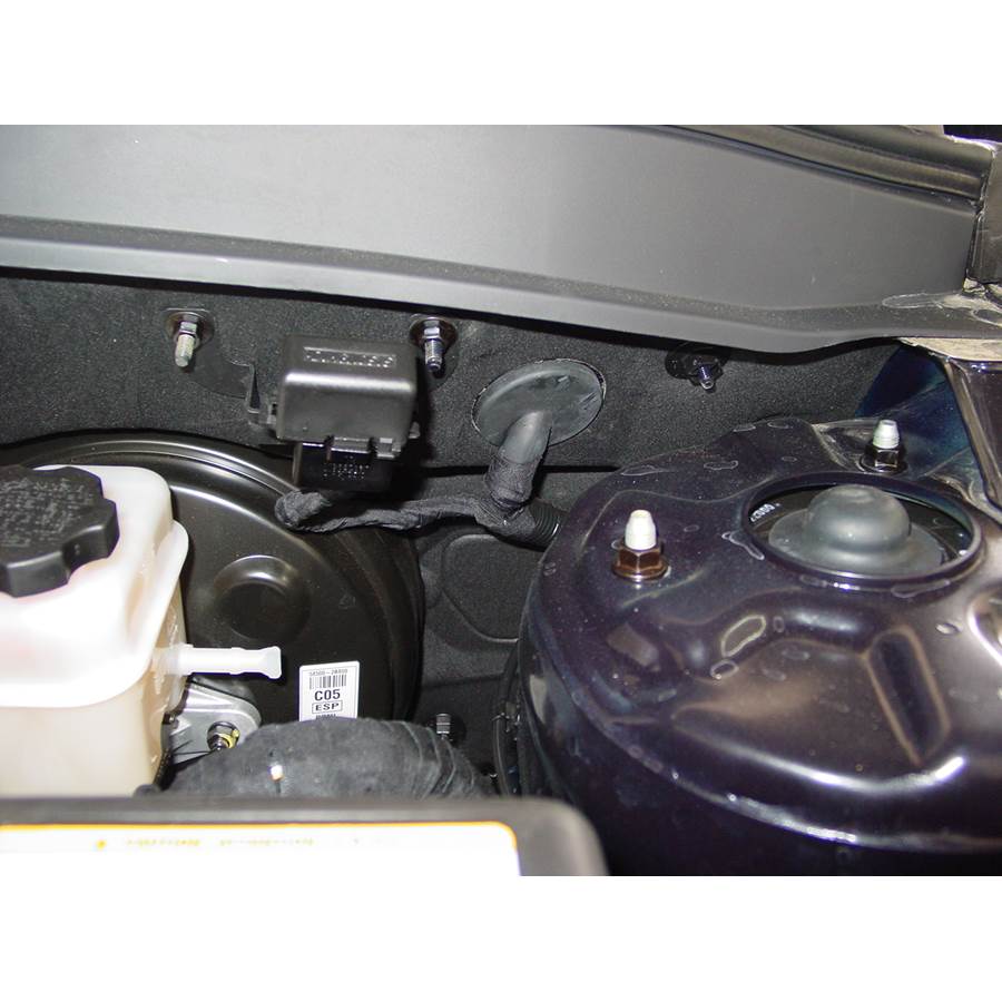 2012 Hyundai Santa Fe Firewall access