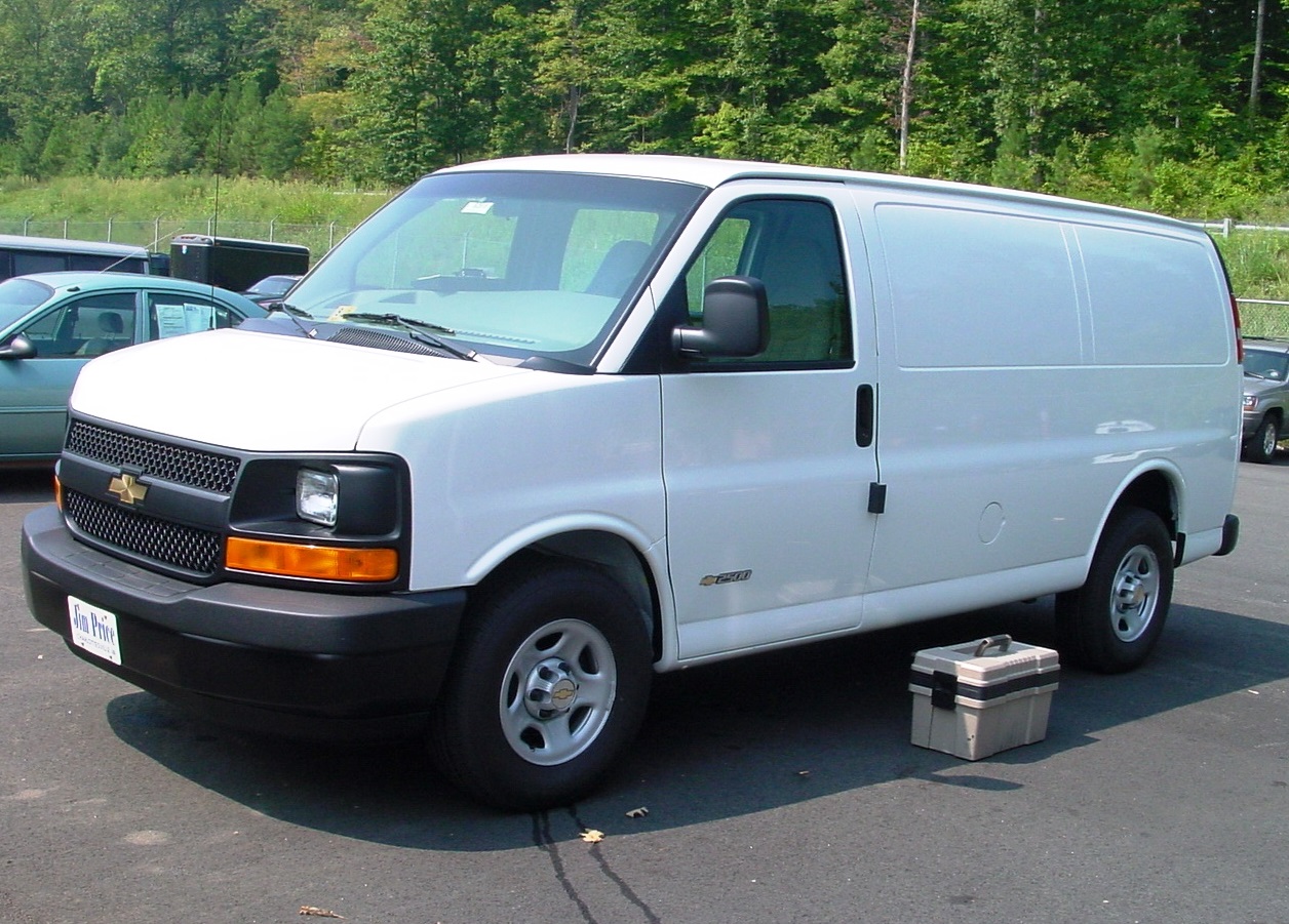 2007 chevy hot sale van models