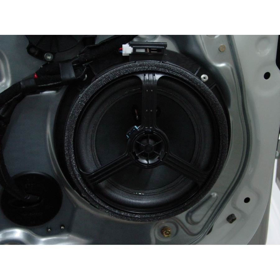 2009 Hyundai Azera Rear door speaker