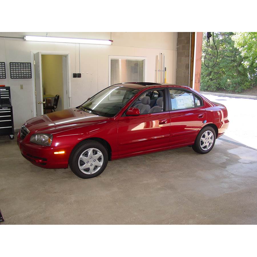 2005 Hyundai Elantra Exterior