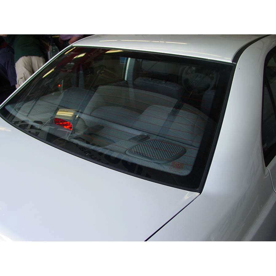 2004 Hyundai Accent Rear deck speaker location