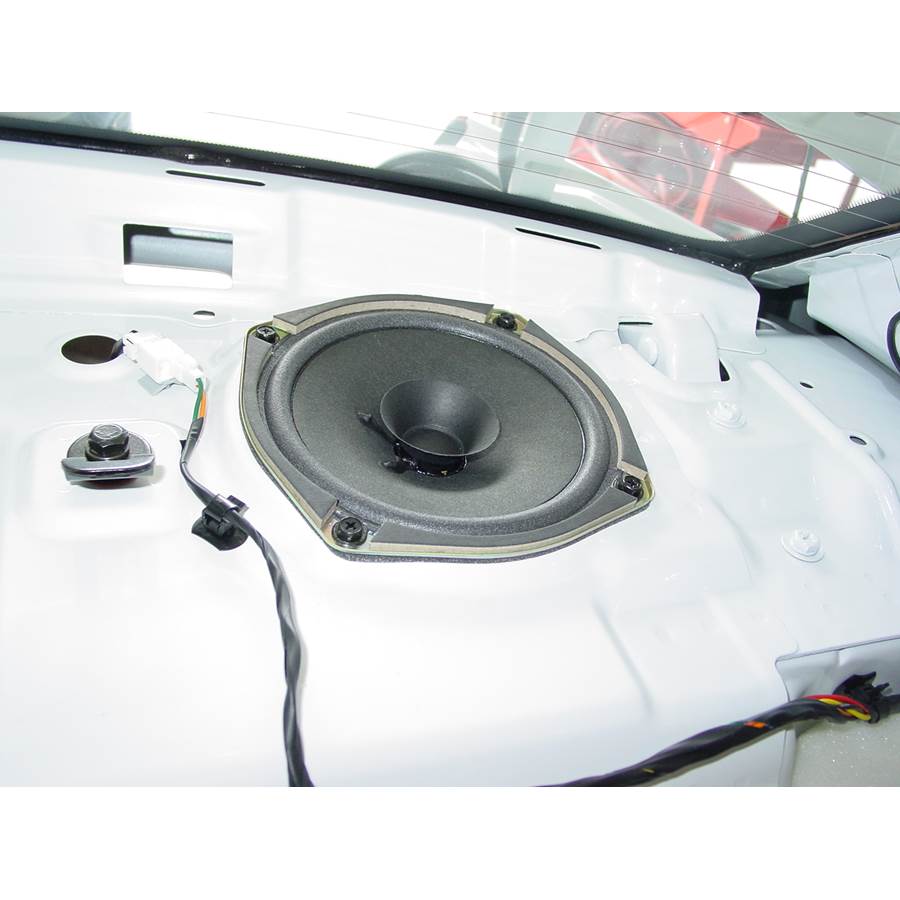 2004 Hyundai Accent Rear deck speaker