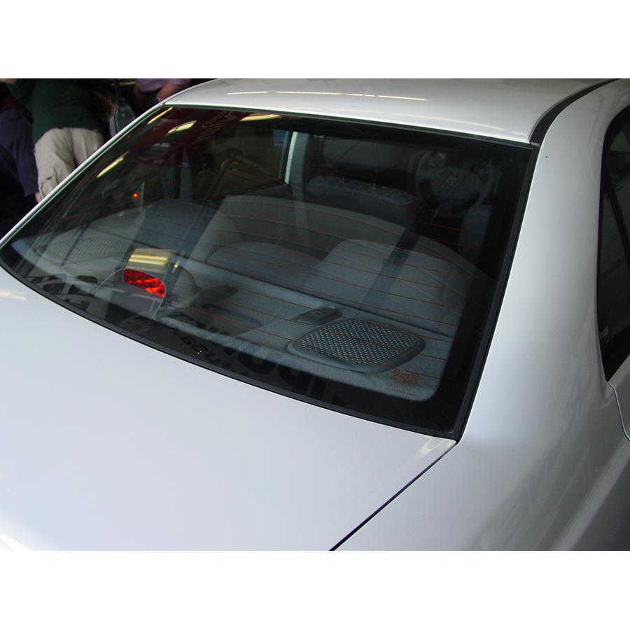 2005 Hyundai Accent Rear deck speaker location