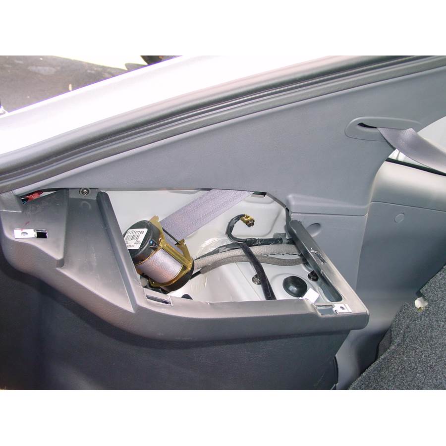 2003 Hyundai Accent Side panel speaker removed