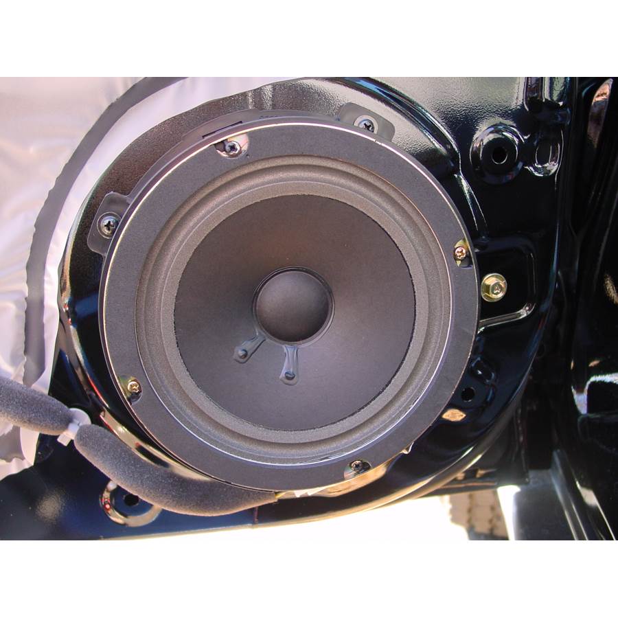 2002 Hyundai Santa Fe Front door speaker
