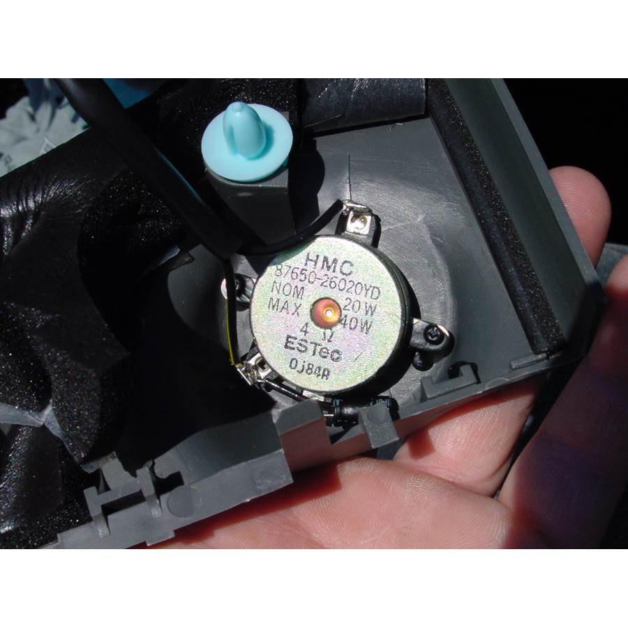 2003 Hyundai Santa Fe Front door tweeter
