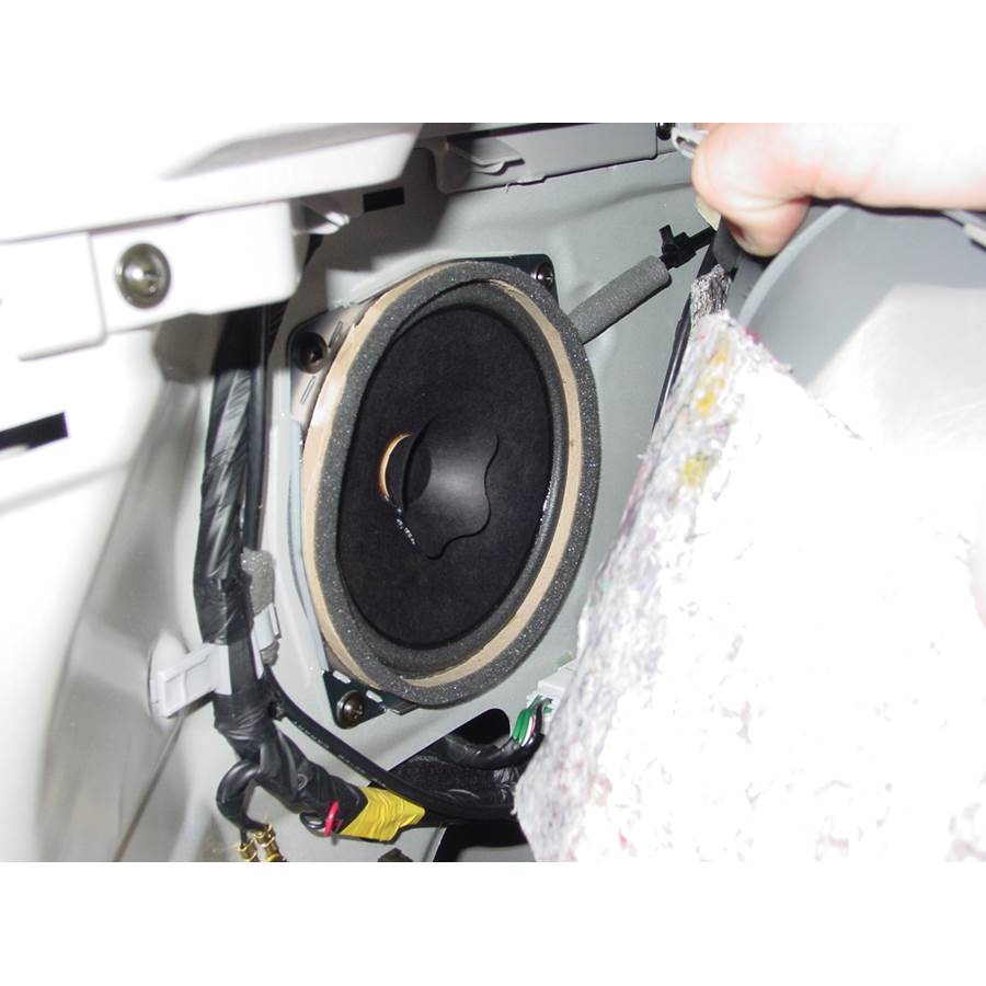 2006 Hyundai Santa Fe Mid-rear speaker