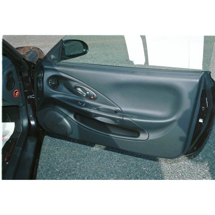 1997 Hyundai Tiburon Front door speaker location