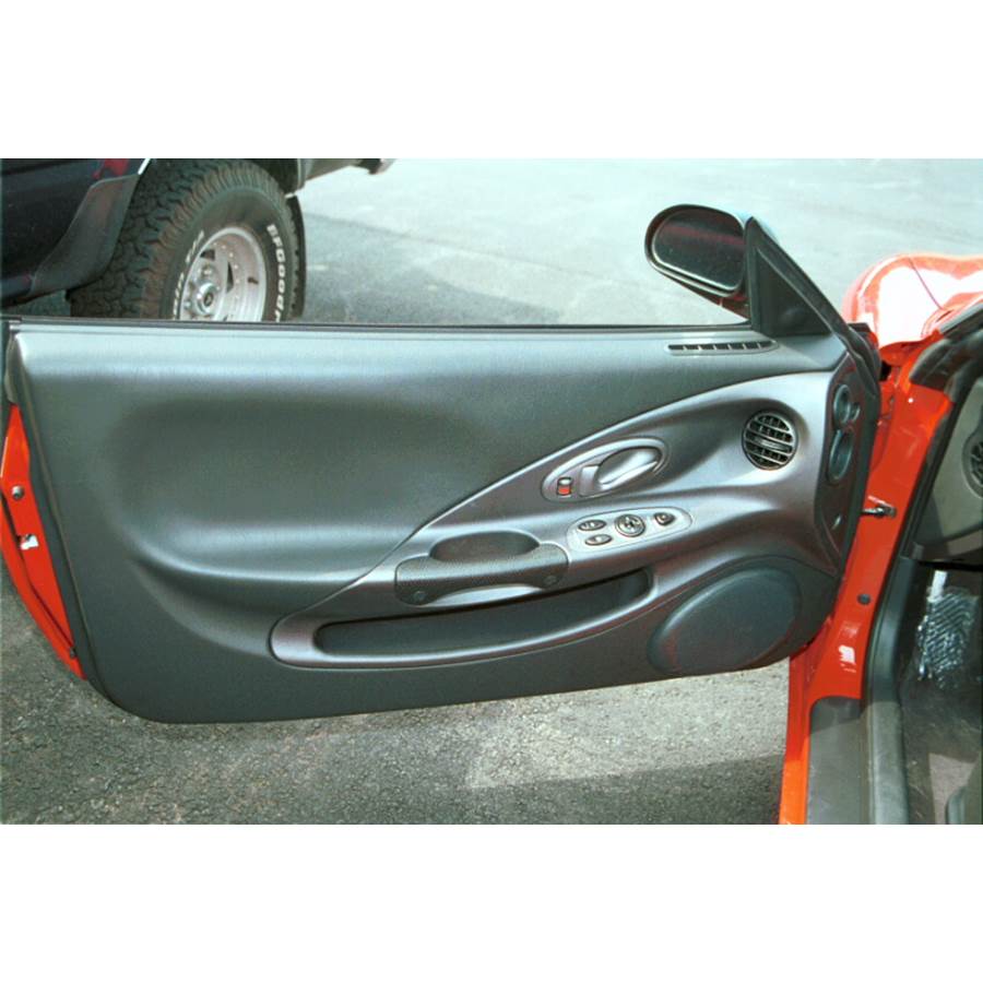 1999 Hyundai Tiburon Front door speaker location