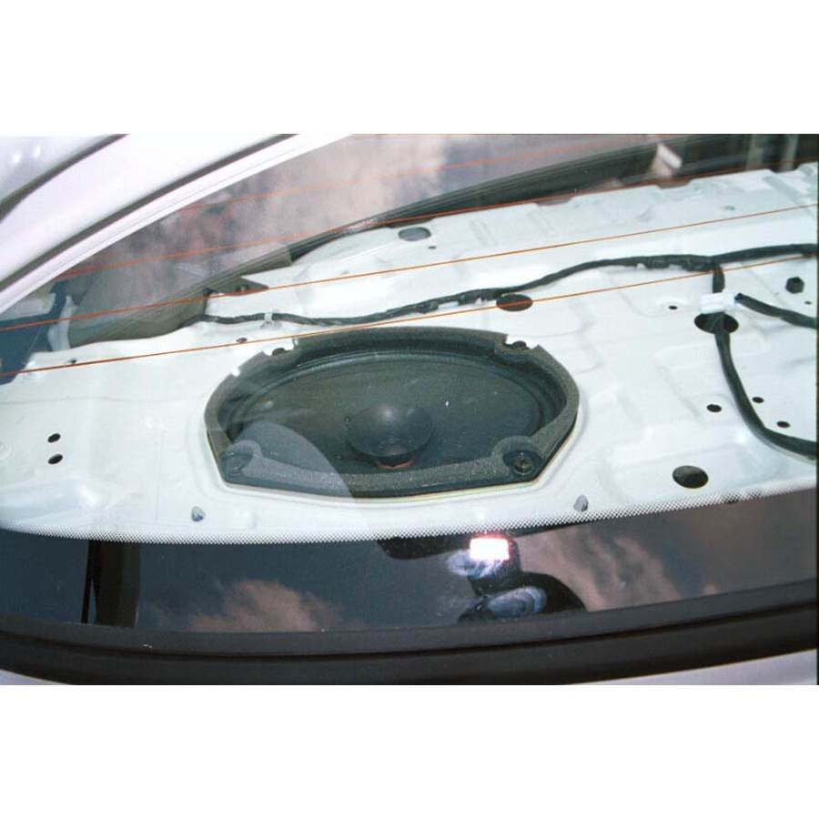 1999 Hyundai Sonata Rear deck speaker