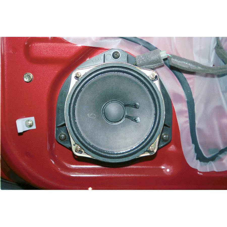 1996 Hyundai Elantra Front door speaker