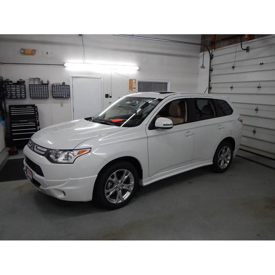 2015 Mitsubishi Outlander Exterior