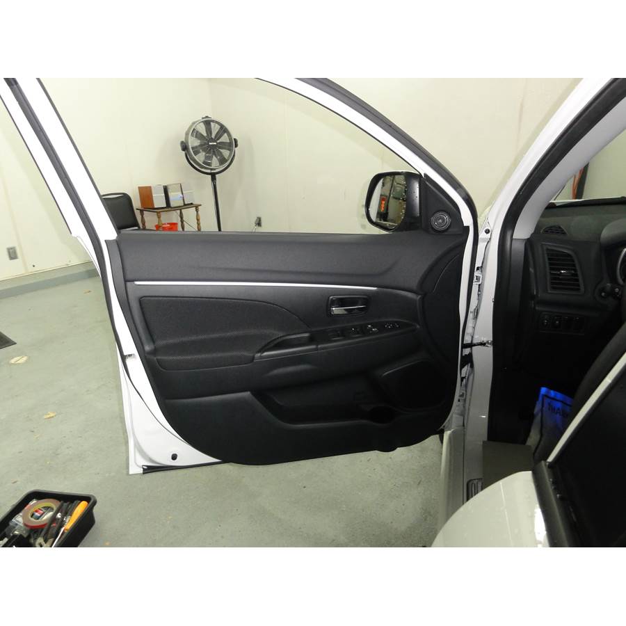2012 Mitsubishi Outlander Sport Front door speaker location