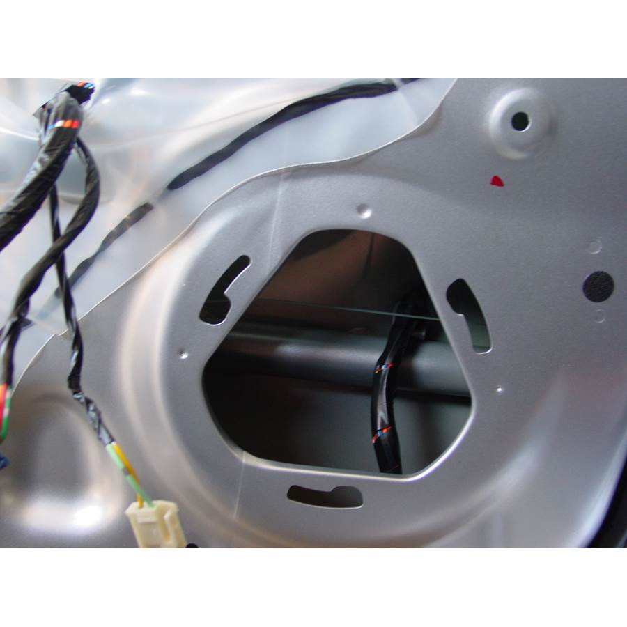 2016 Mitsubishi Lancer Front door woofer removed