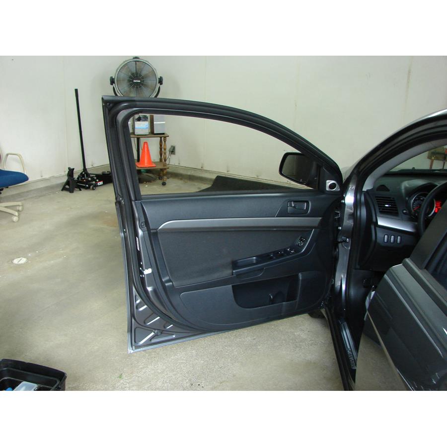 2017 Mitsubishi Lancer Front door speaker location