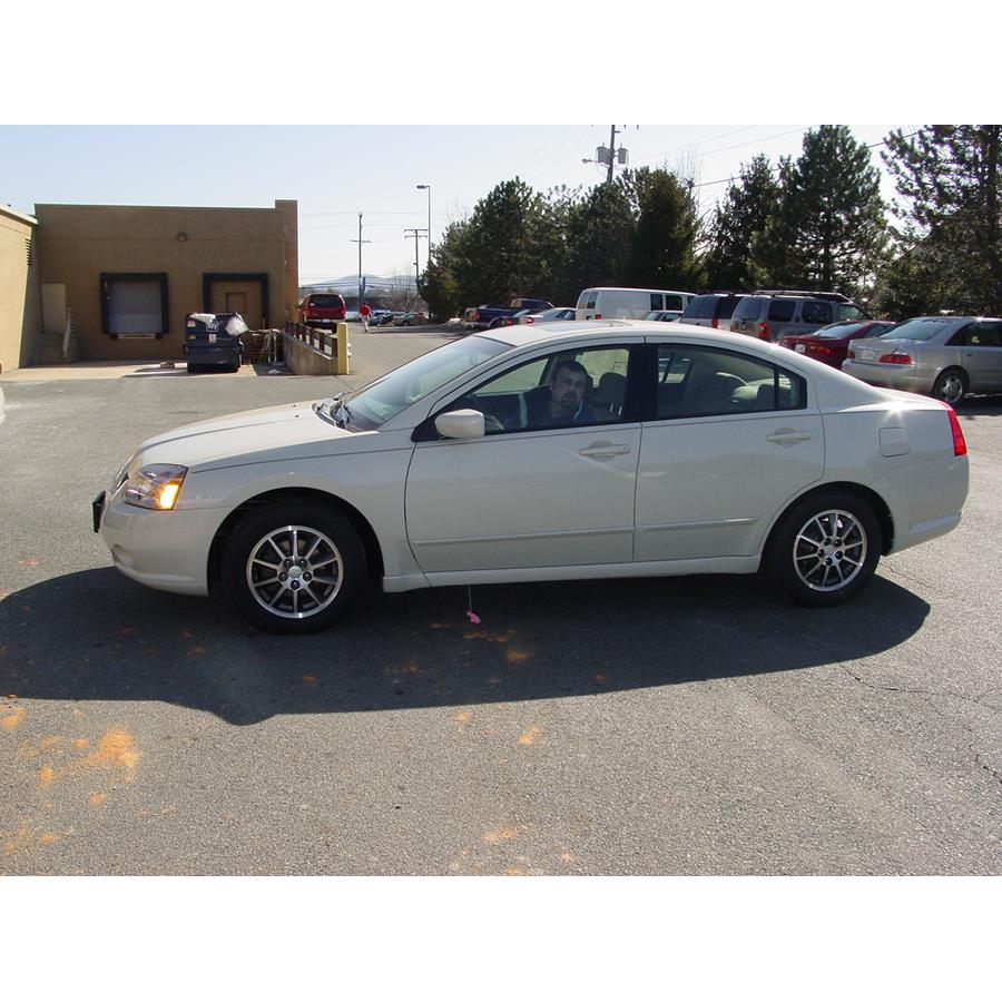 2012 Mitsubishi Galant Exterior