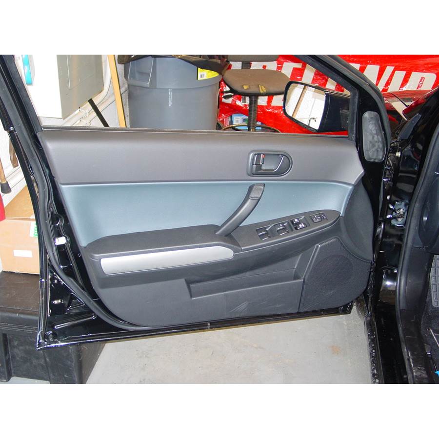 2007 Mitsubishi Galant Front door speaker location