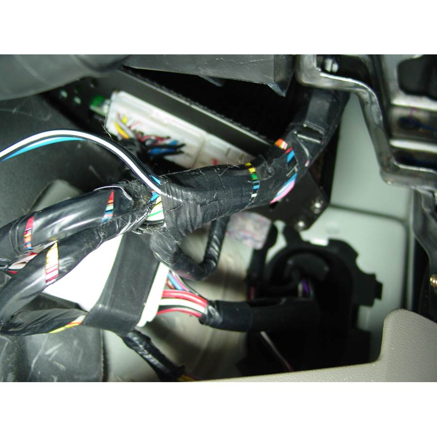 2004 Mitsubishi Galant Factory amplifier