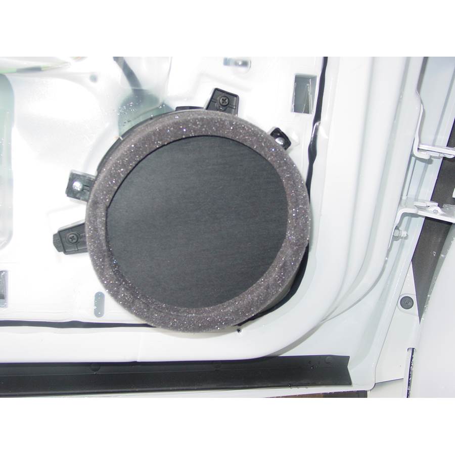 2006 Mitsubishi Raider Front door speaker