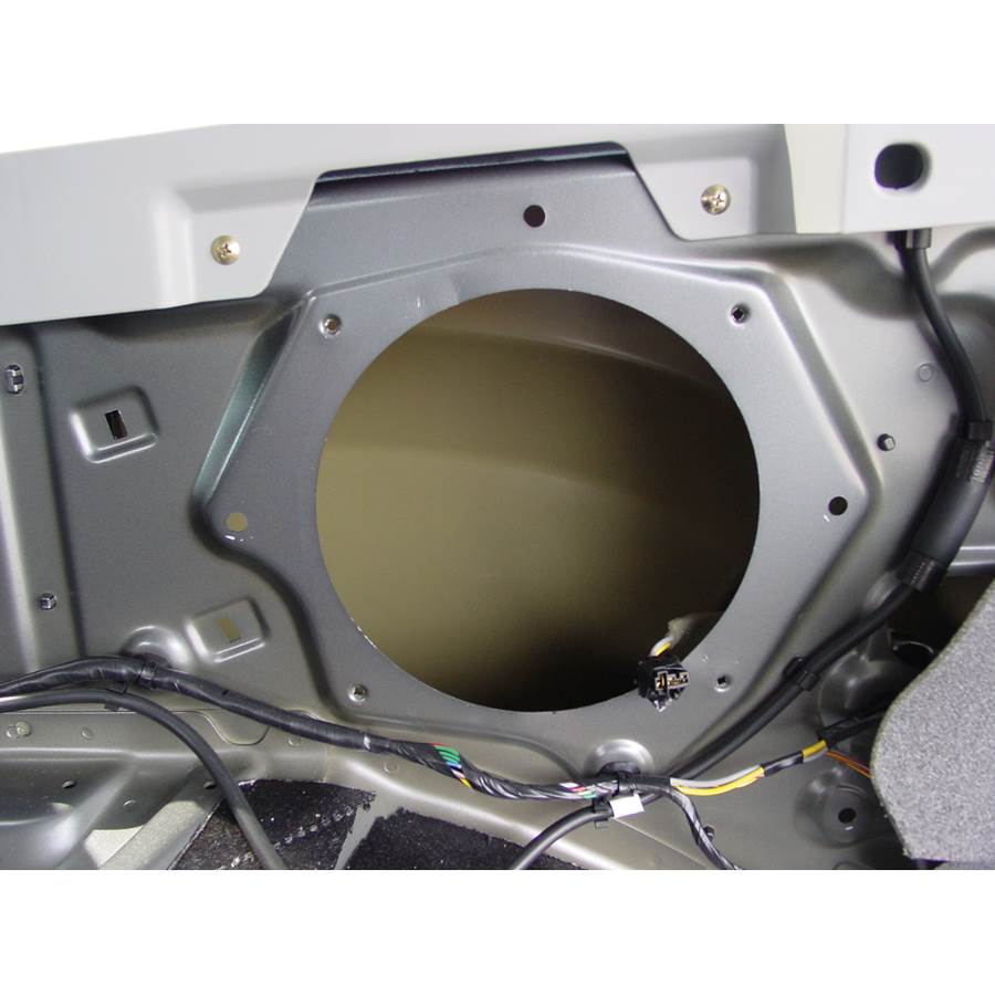 2005 Mitsubishi Endeavor Far-rear side speaker removed