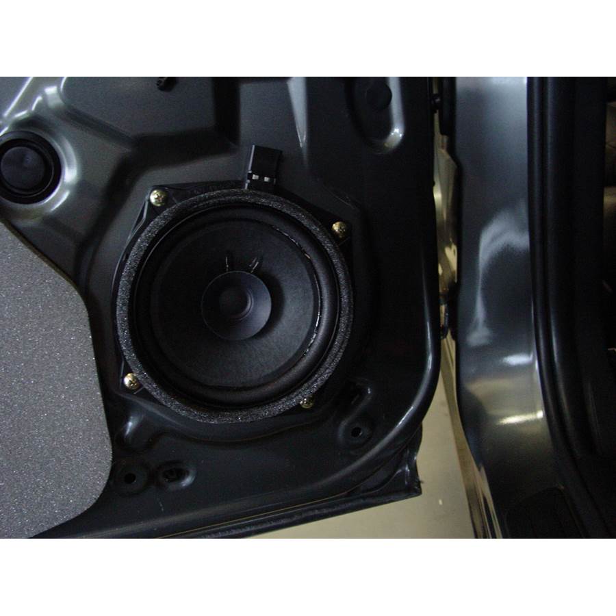 2007 Mitsubishi Endeavor Rear door speaker