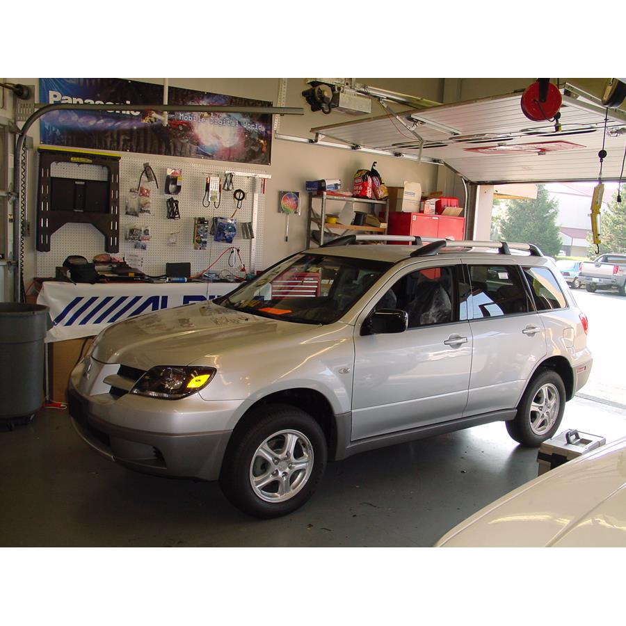 2006 Mitsubishi Outlander Exterior
