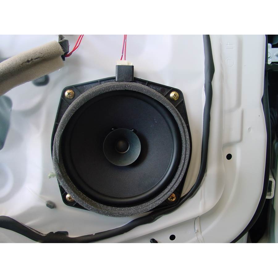2004 Mitsubishi Lancer Front door speaker
