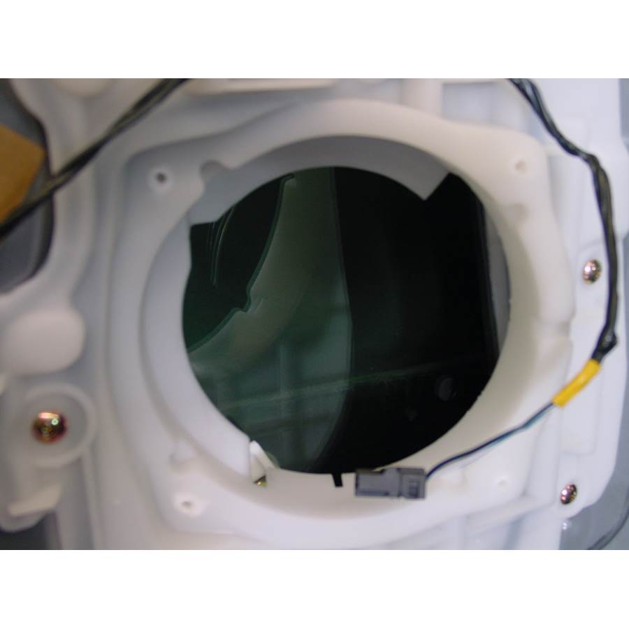 1997 Mitsubishi Diamante Front door woofer removed