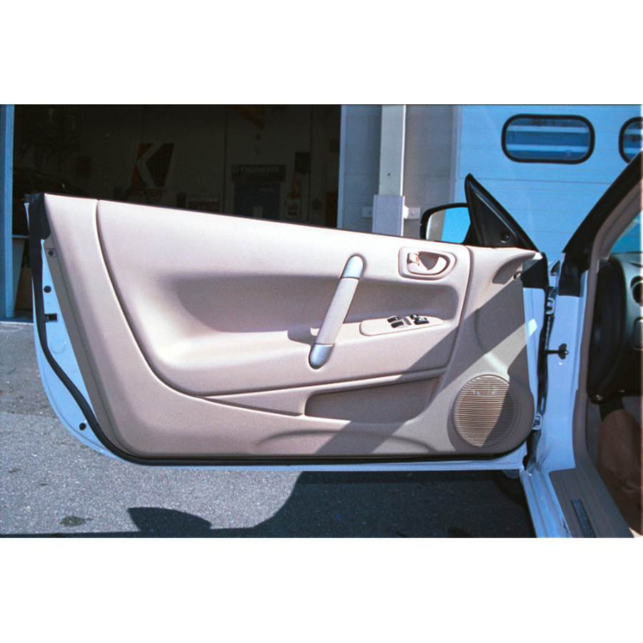 2004 Mitsubishi Eclipse Front door speaker location