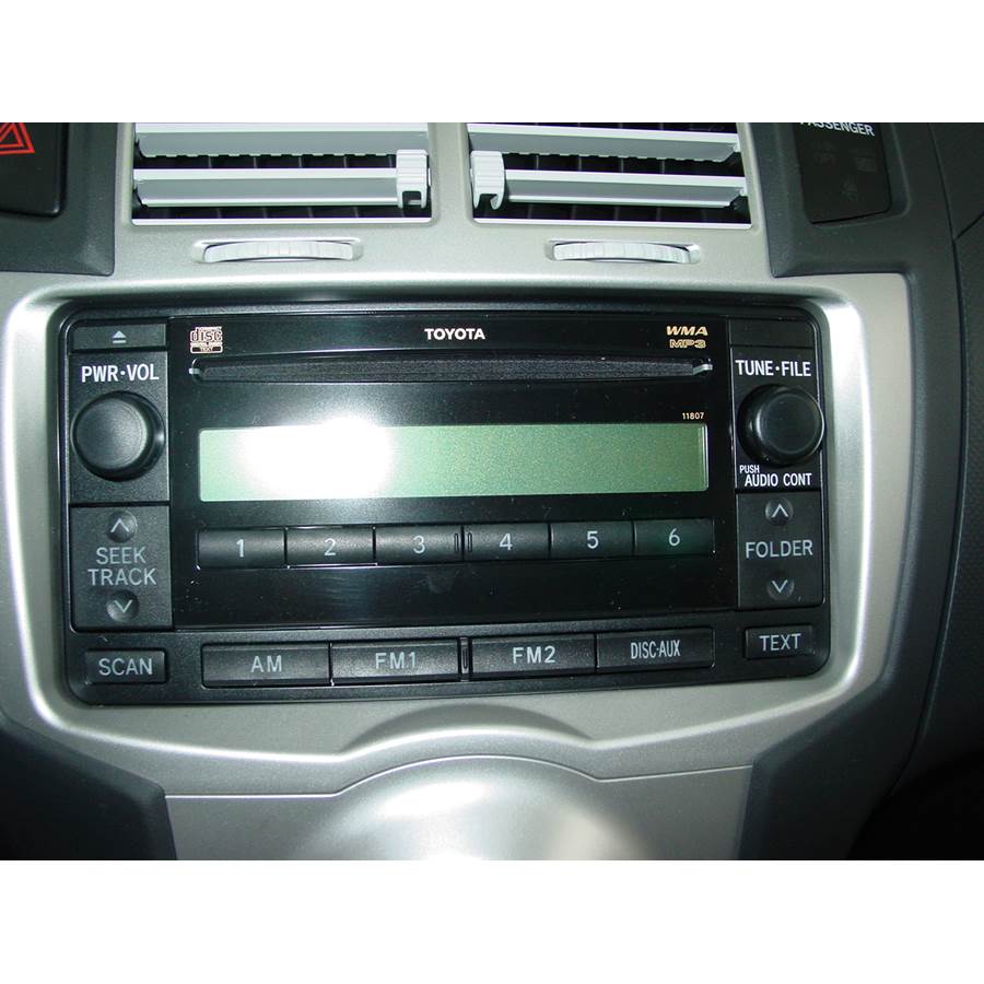 2010 Toyota Yaris Factory Radio