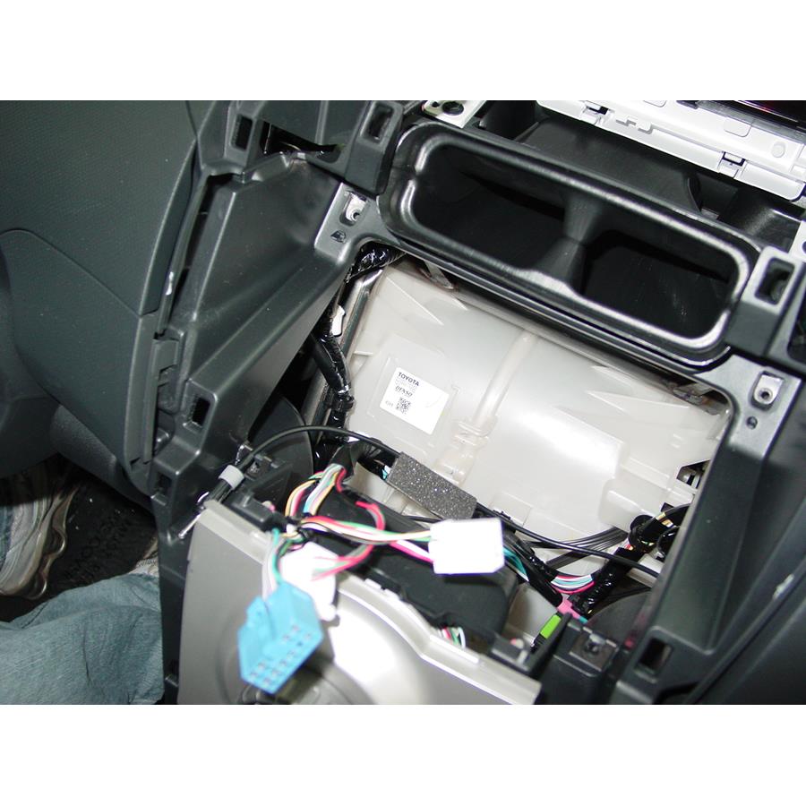 2011 Toyota Yaris Factory radio removed