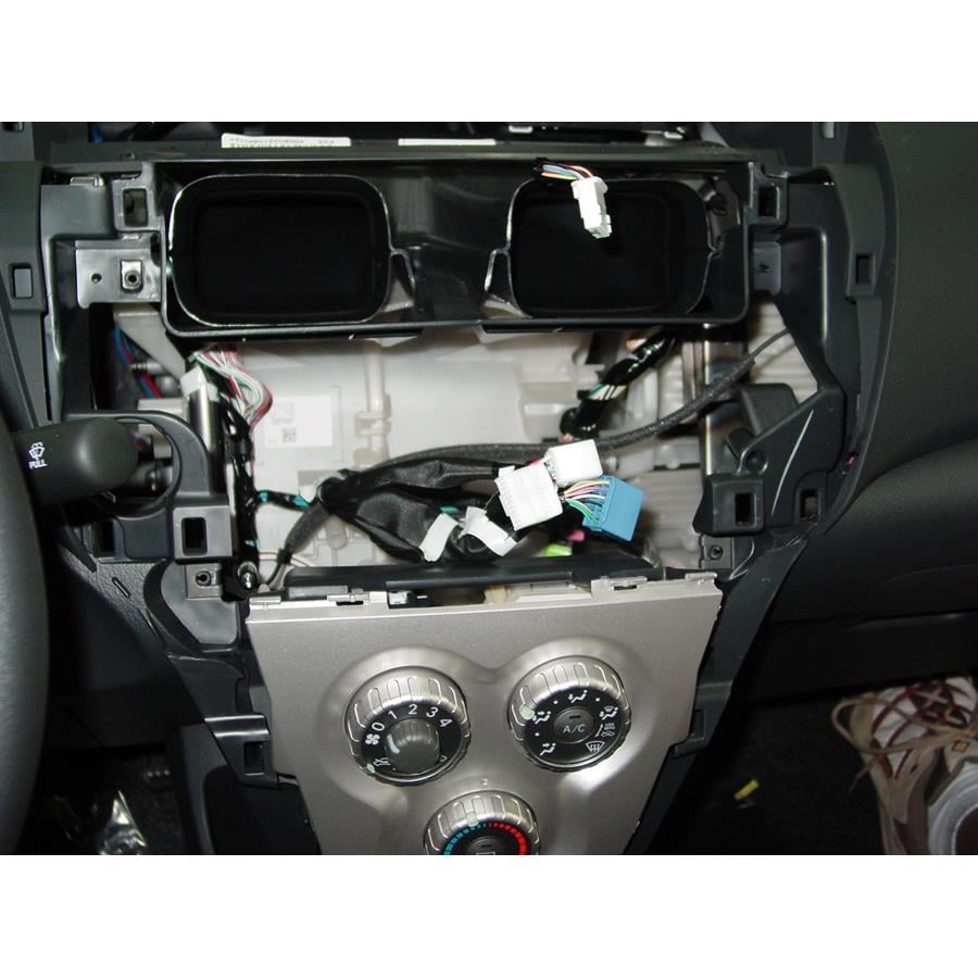 2011 Toyota Yaris Factory radio removed