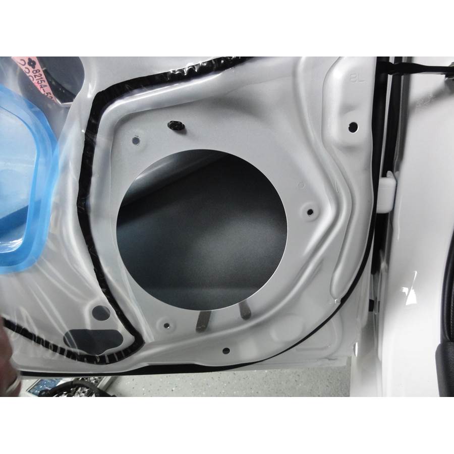 2014 Toyota Yaris Rear door speaker removed